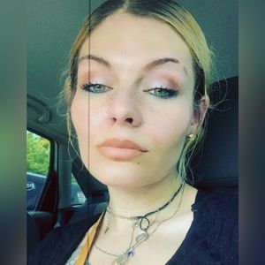 Meet your Posher, Kirstin